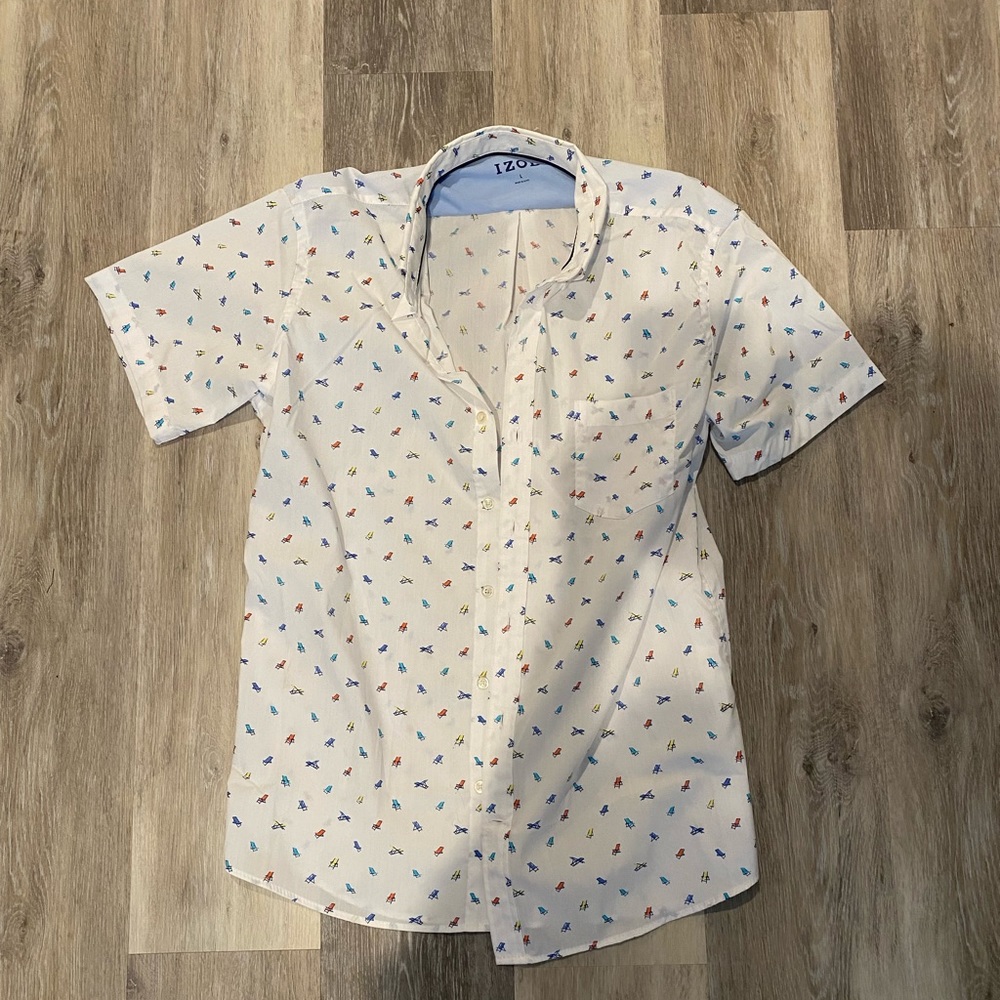 Izod large short sleeve casual button down shirt